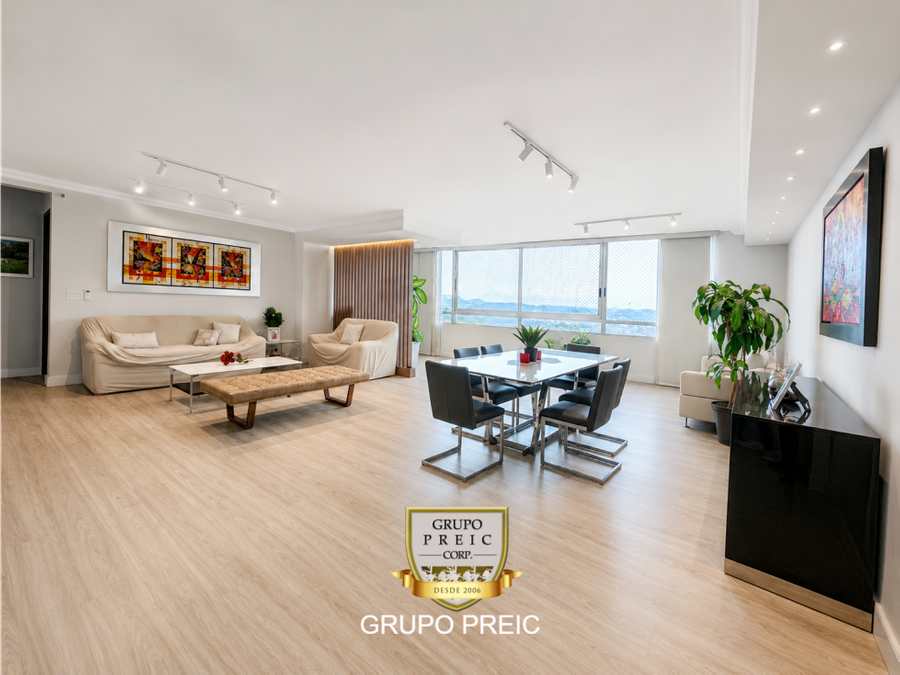 Apartment at Panama