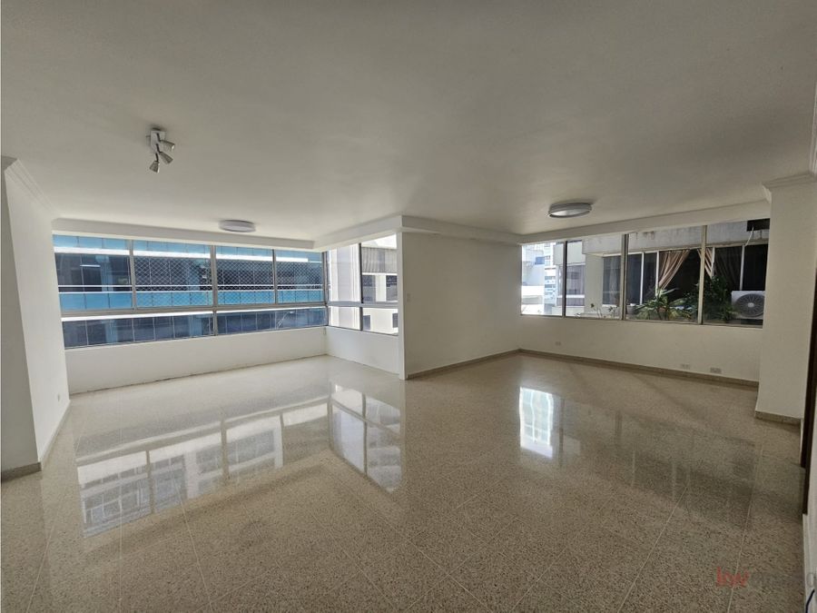 Apartment at Panamá