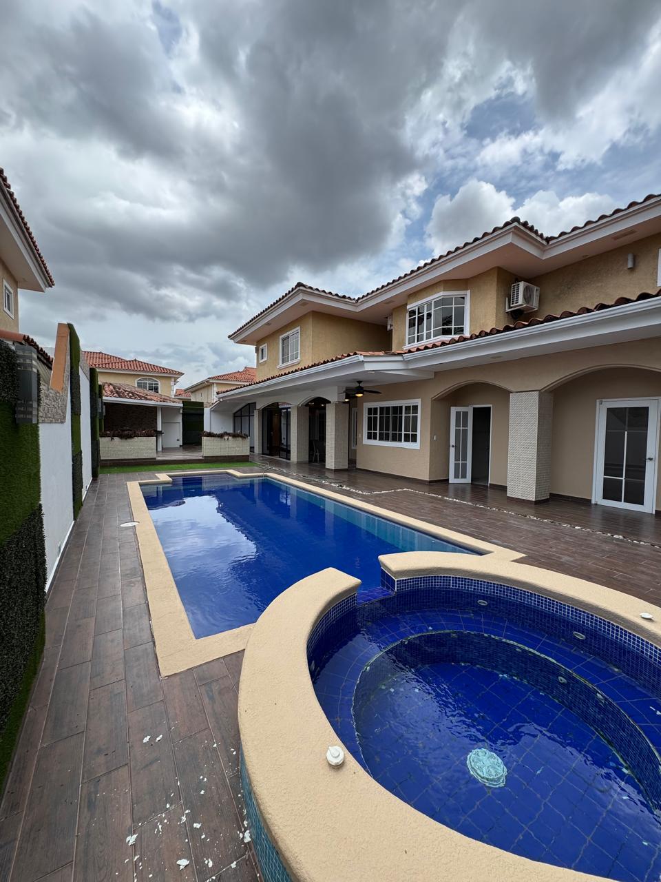 Property at costa del este