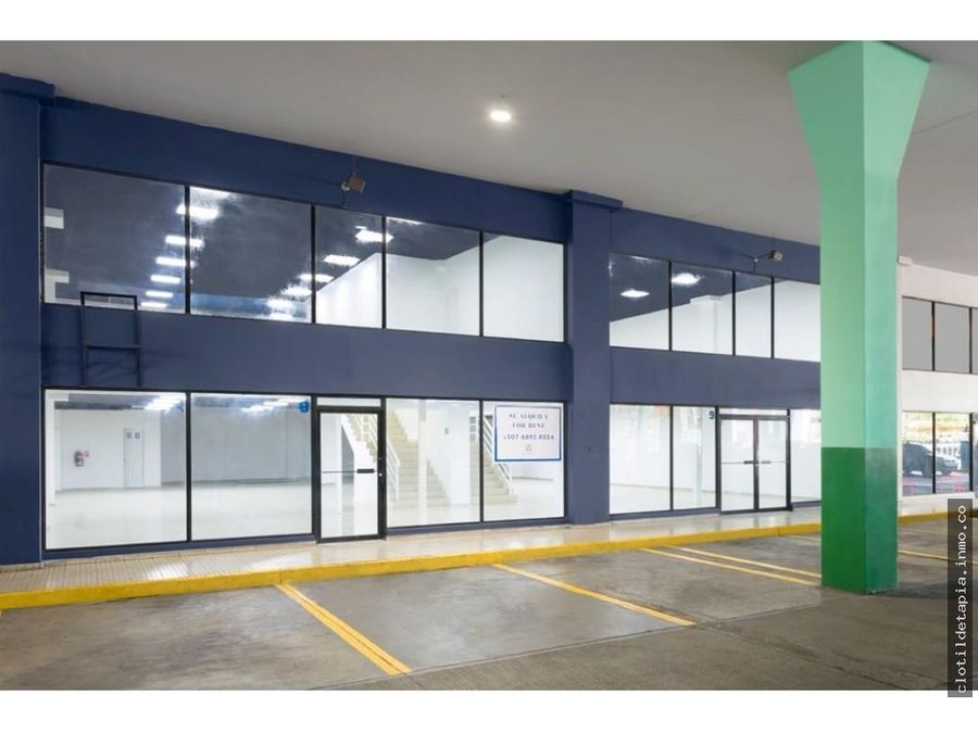 Commercial at Panamá