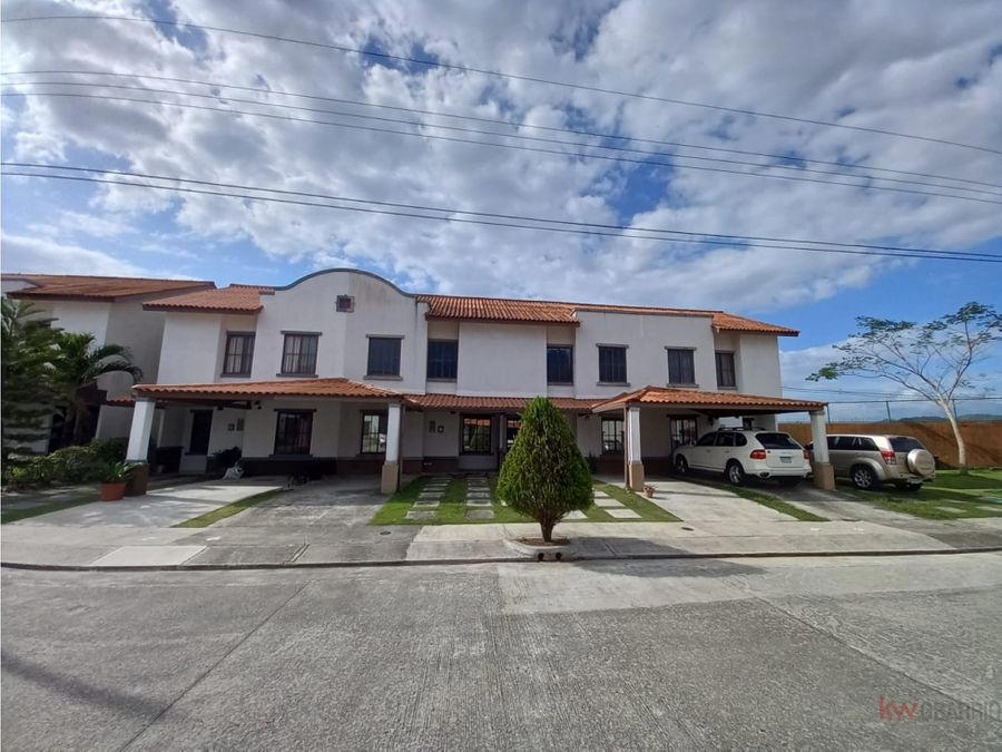 House at Panamá