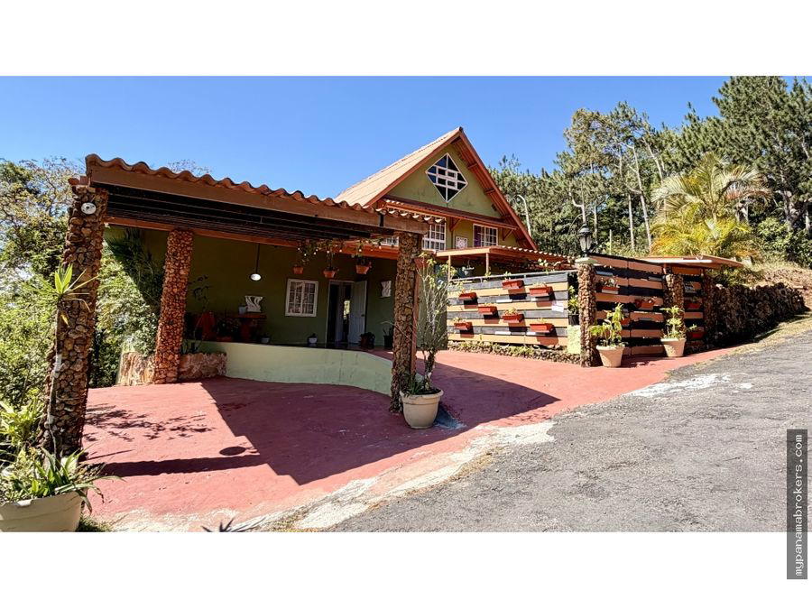 Property at Panamá