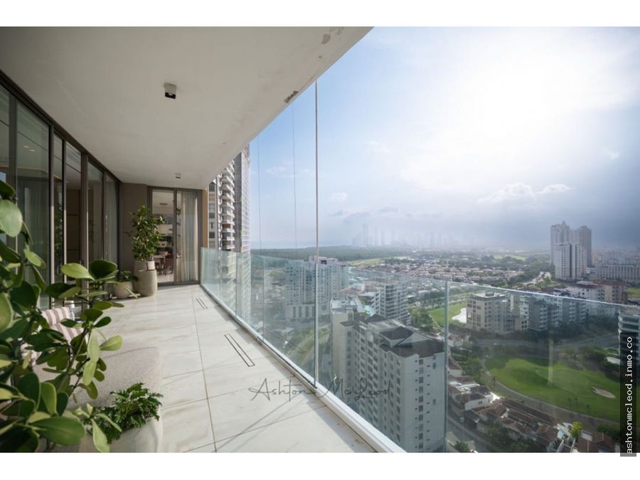 Apartment at Panamá