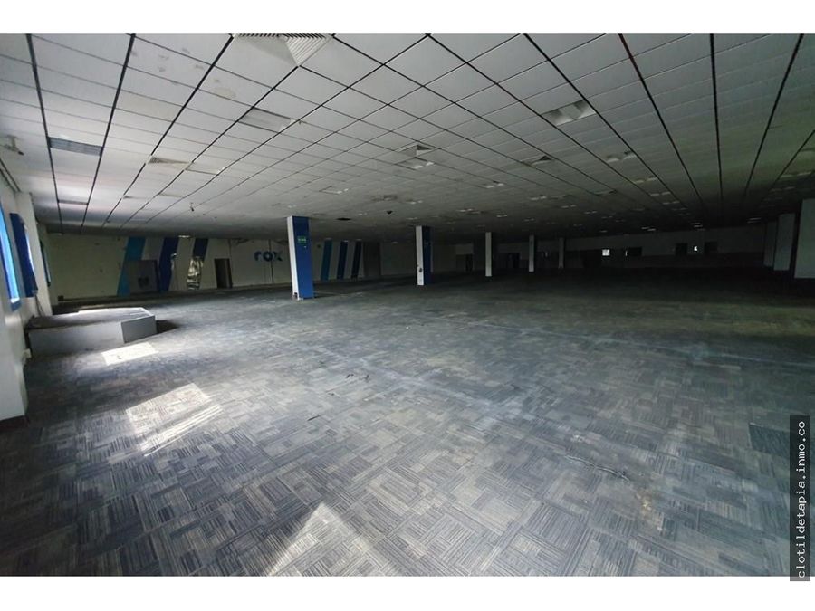 Commercial at Panamá