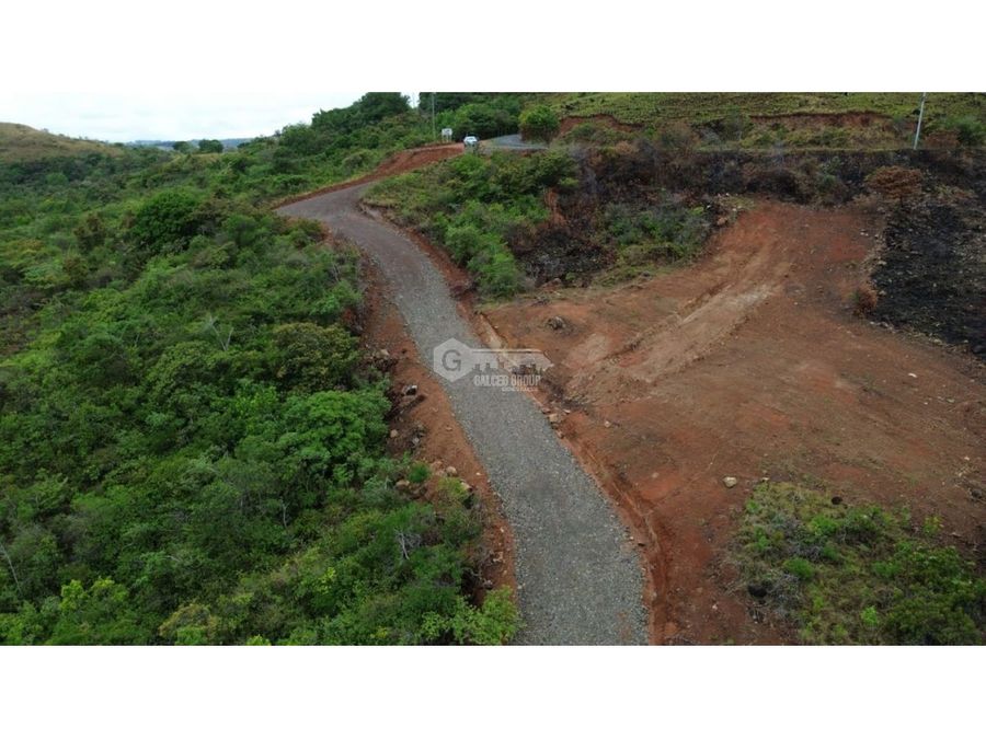 Land at San Carlos