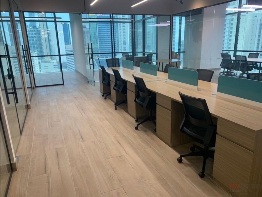 Office at Panamá