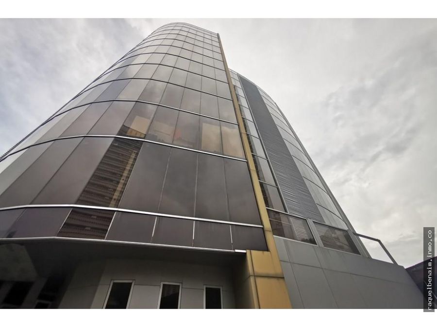 Building at Panamá