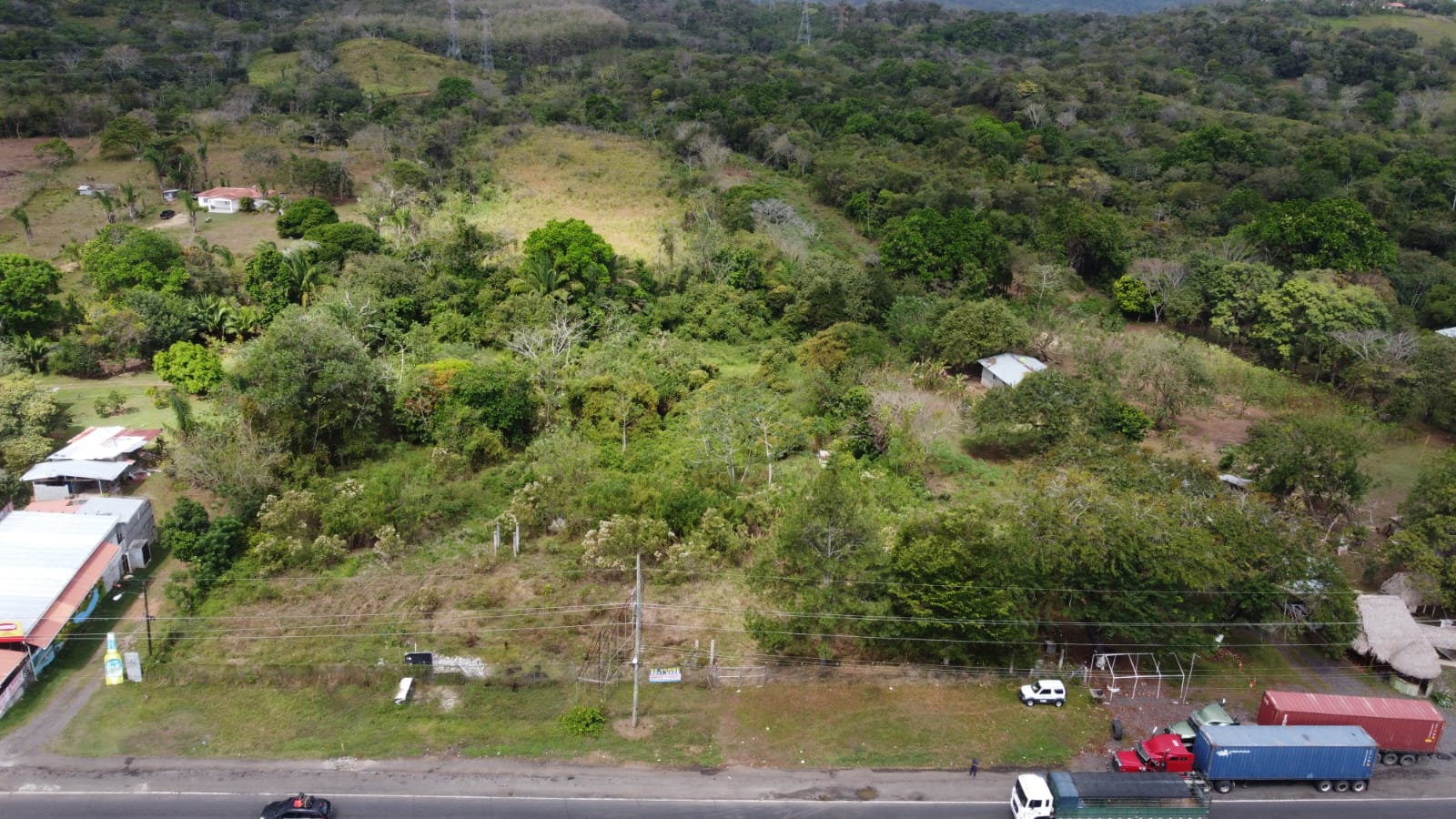Property at carretera panamericana cerca de quesos chela, capira