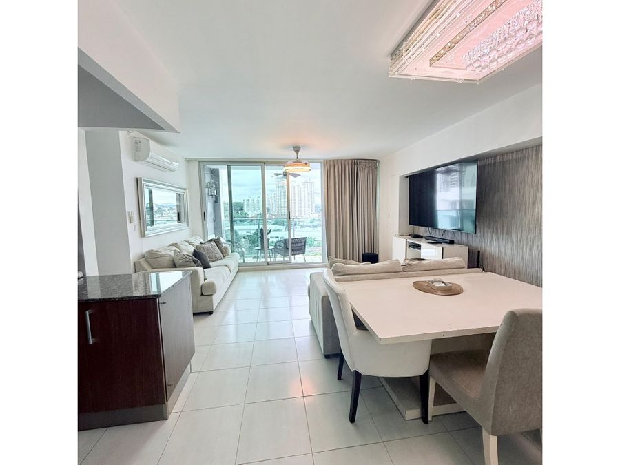 Apartment at Panama