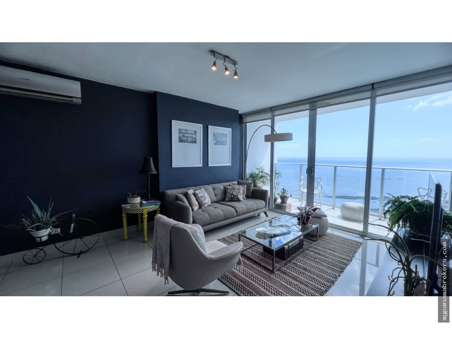 Apartment at Panamá