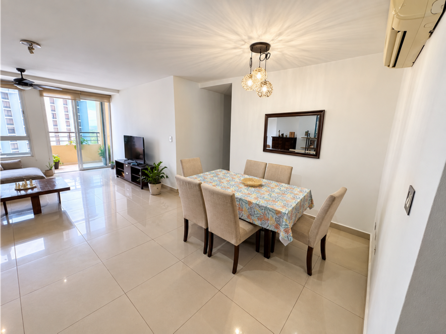 Apartment at Panamá