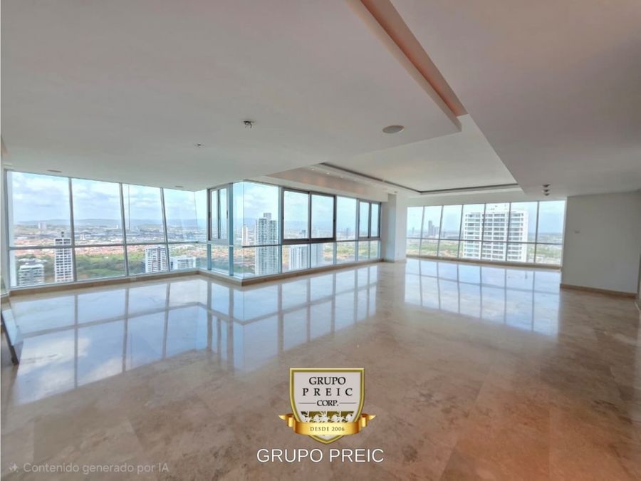 Apartment at Panama