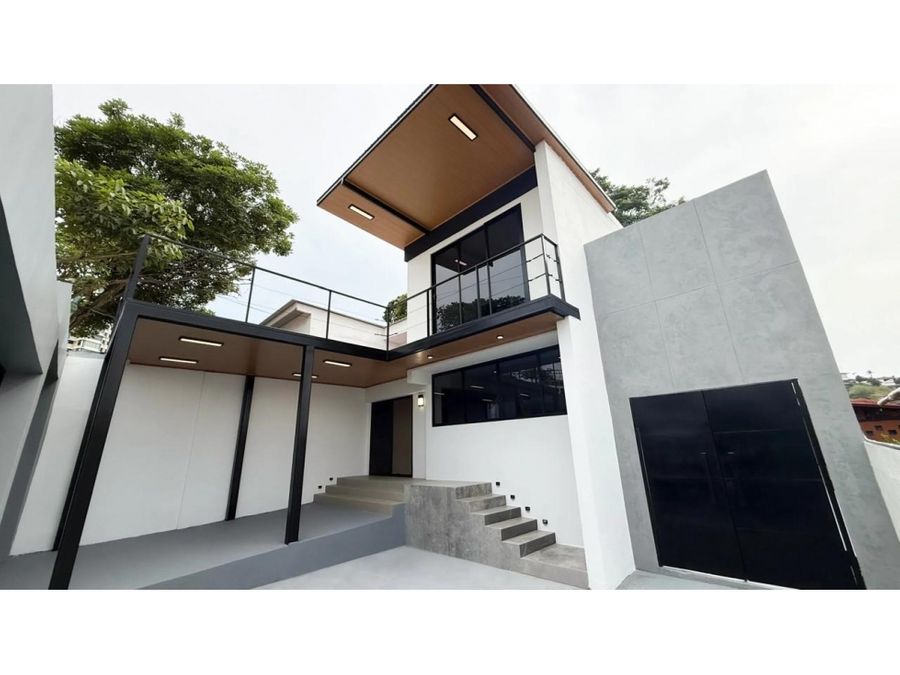 House at Panamá