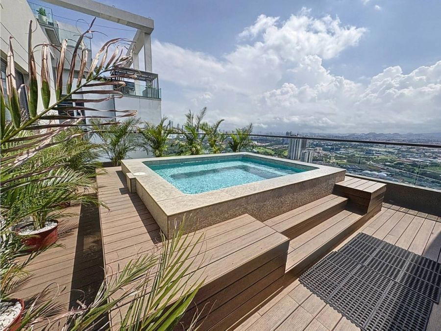 Apartment at Panamá