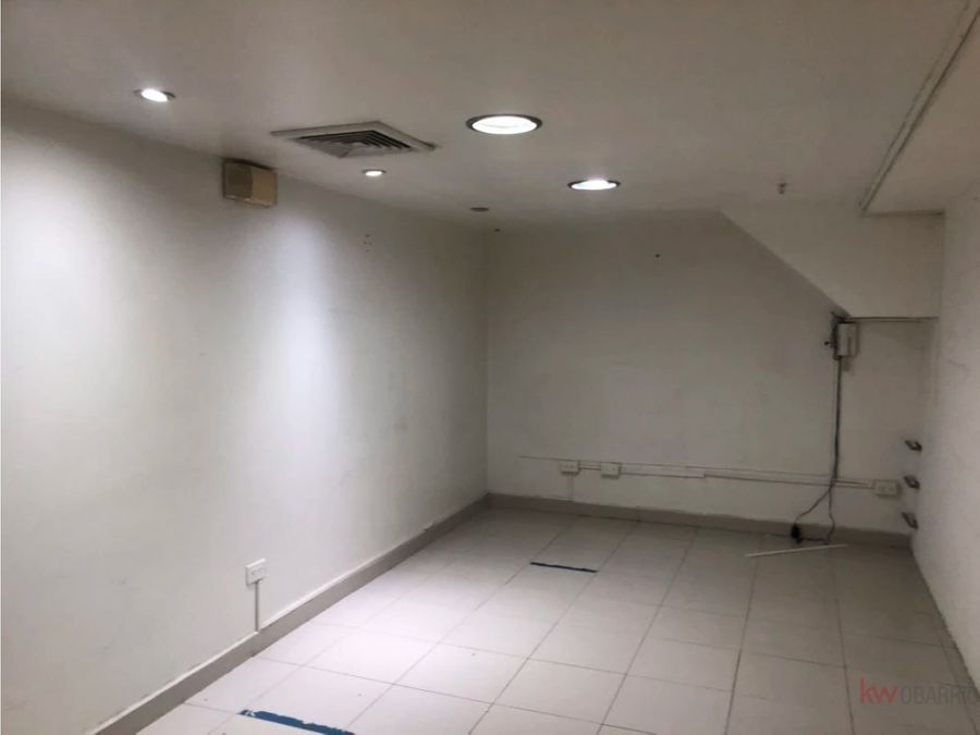 Commercial at Panamá
