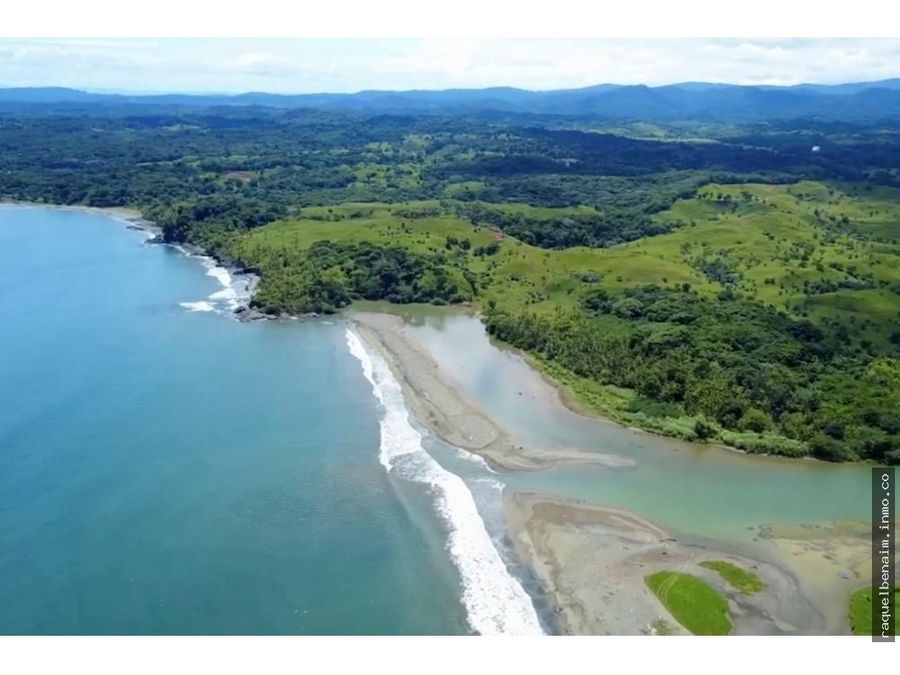 Land at Santa Isabel