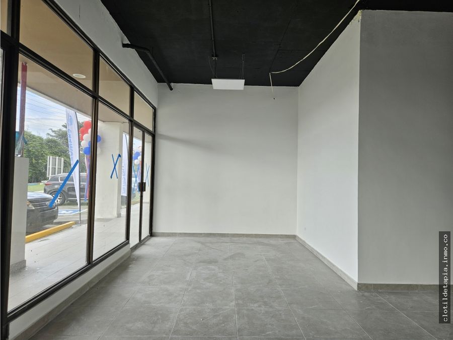 Commercial at Panamá