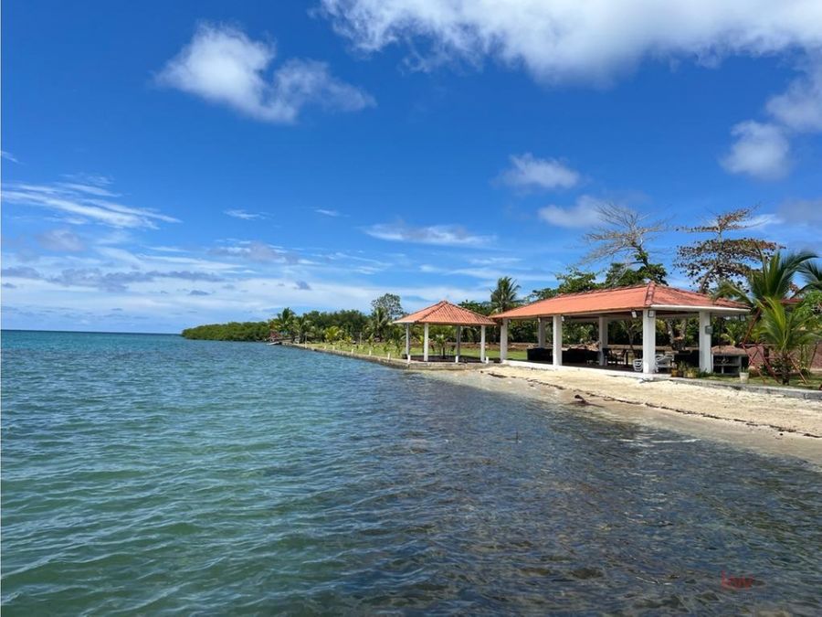 Land at Portobelo