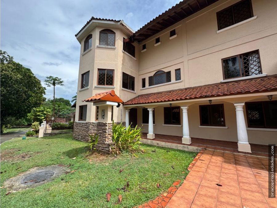 House at Panamá