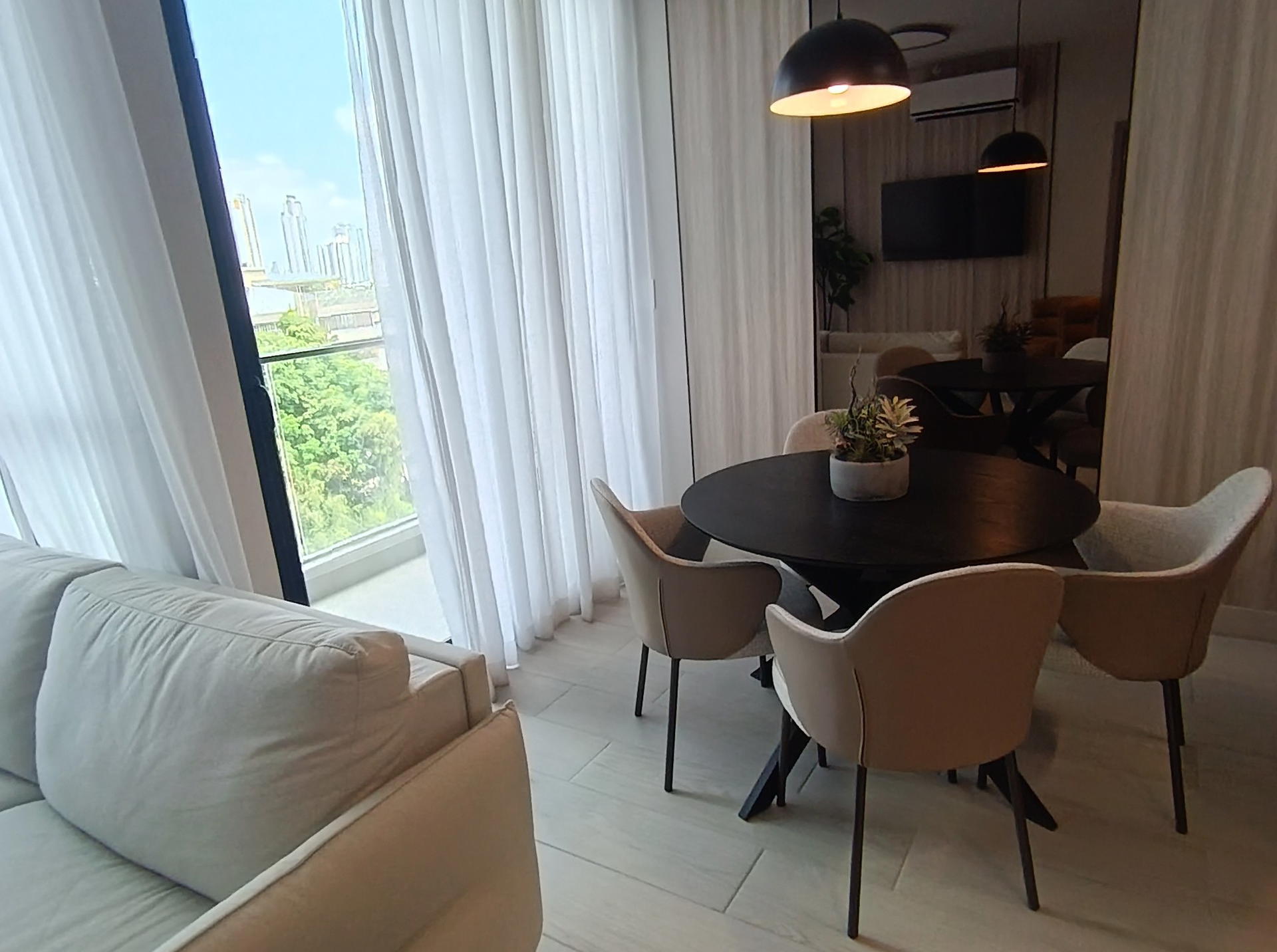 Property at calle 51 este
