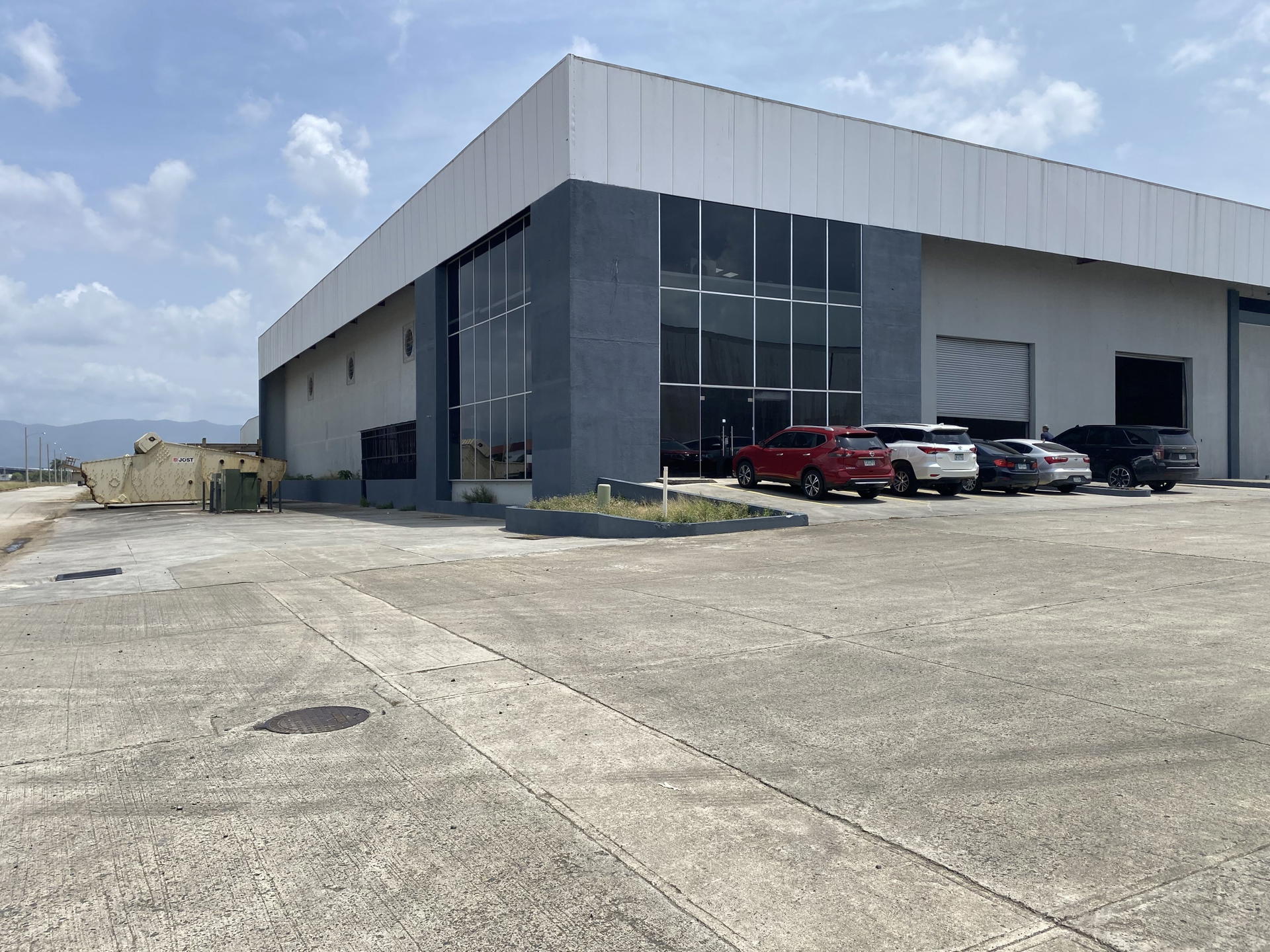 Bodega en parque industrial las americas