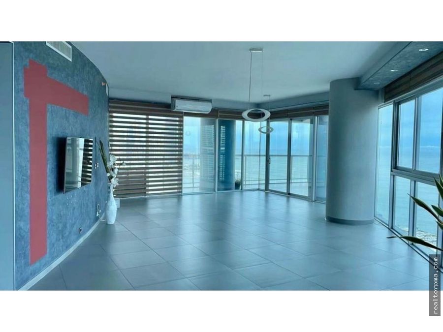 Apartment at Panamá