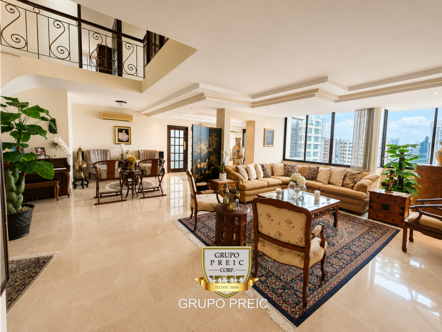 Apartment at Panama