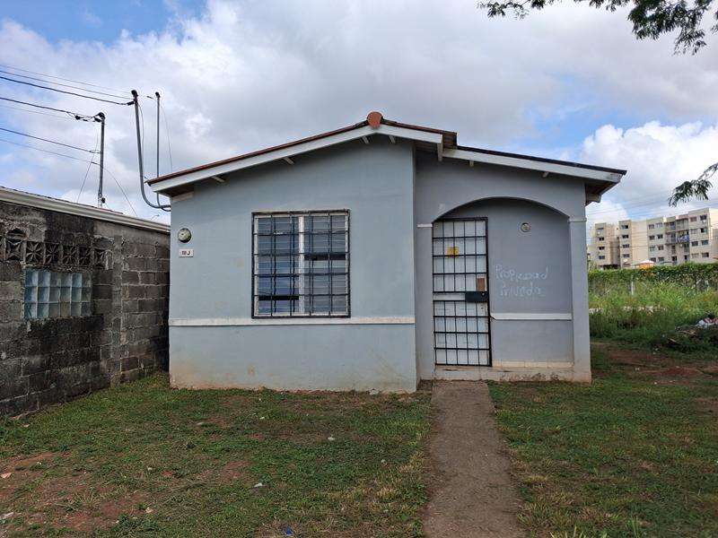 Property at vista alegre