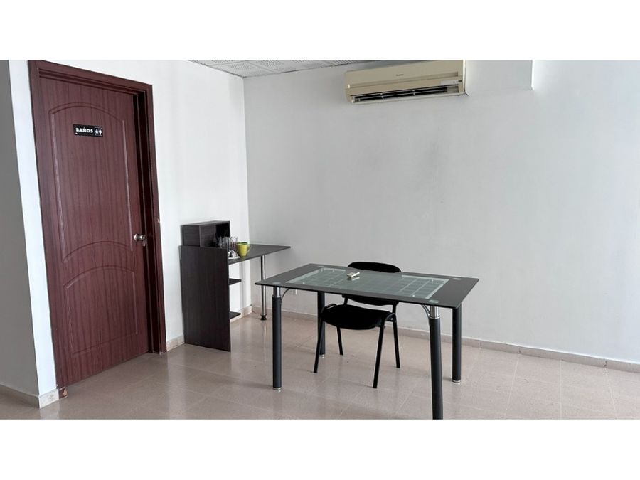 Office at Panamá