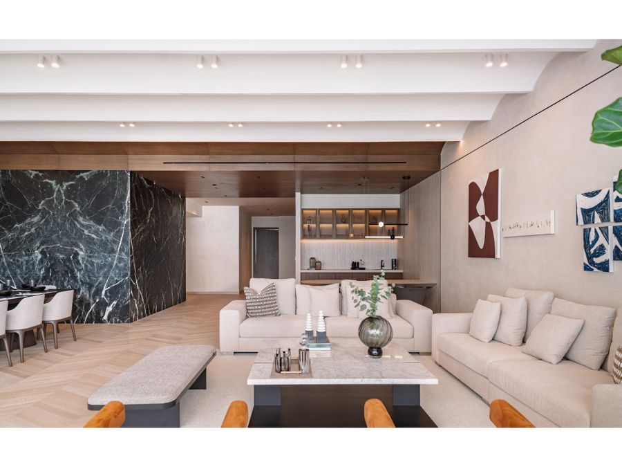 Apartment at Panamá