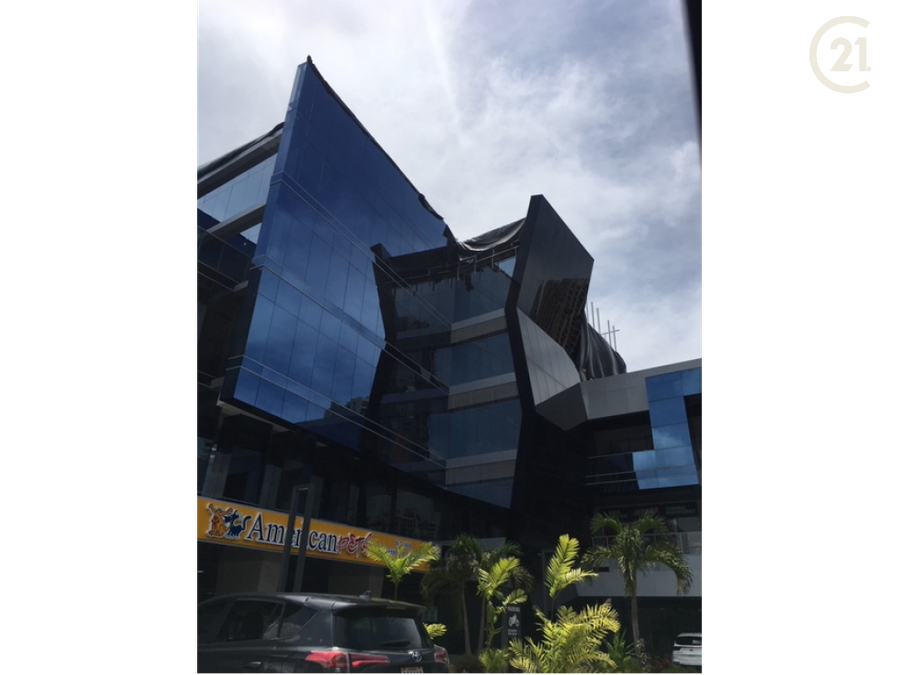 Commercial at Panamá