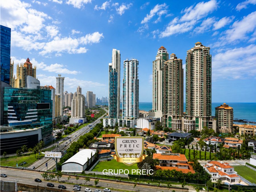 Apartment at Panamá