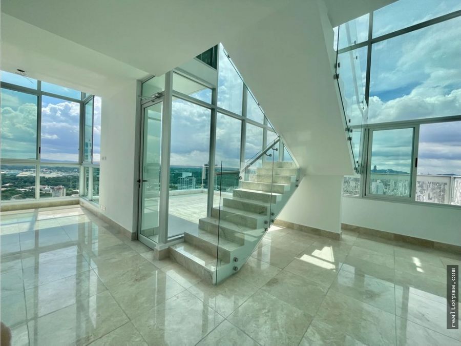 Apartment at Panamá